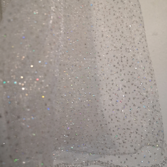 Kids White Princess Dress - Picture 3 of 4